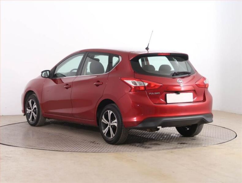 Nissan Pulsar - hlavní fotka