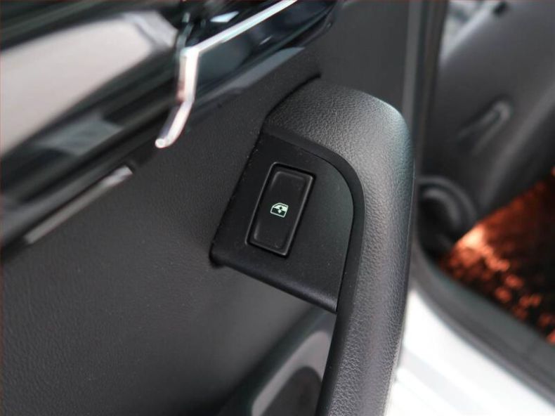 Škoda Octavia - hlavní fotka