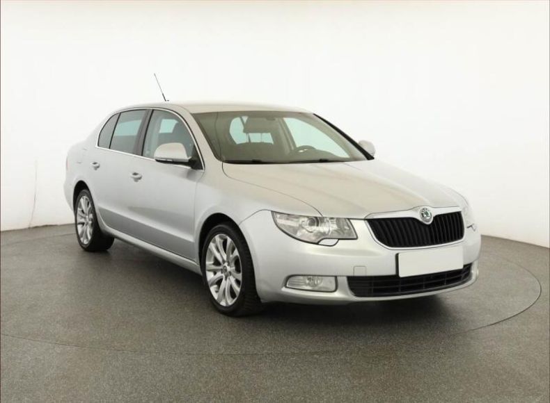 Škoda Superb - hlavní fotka inzerátu