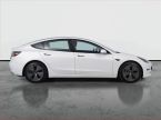 Tesla Model 3 - fotka číslo 5