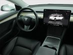Tesla Model 3 - fotka číslo 6