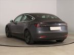 Tesla Model 3 - fotka číslo 3