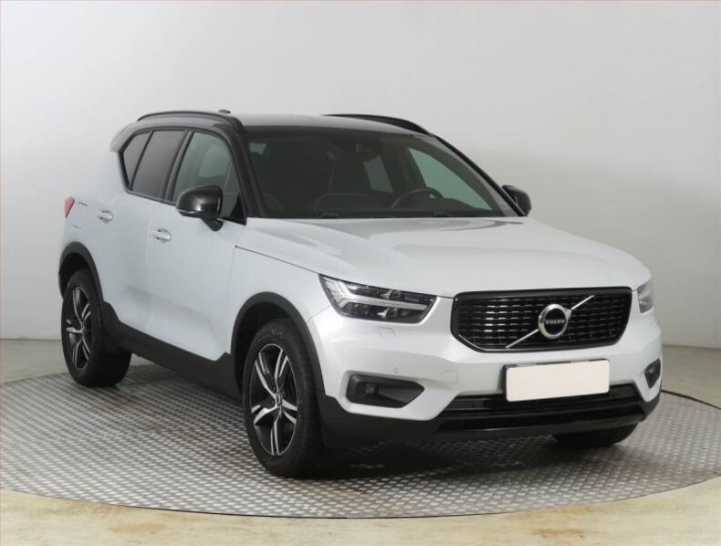 Volvo XC40 - hlavní fotka inzerátu