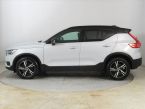 Volvo XC40 - fotka číslo 2