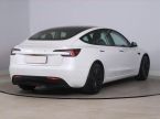 Tesla Model 3 - fotka číslo 4