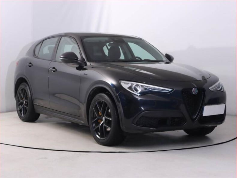 Alfa Romeo Stelvio - hlavní foto