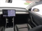 Tesla Model 3 - fotka číslo 7