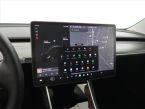 Tesla Model 3 - fotka číslo 16