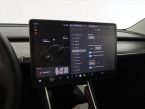 Tesla Model 3 - fotka číslo 22