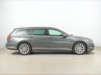 Volkswagen Passat - fotka číslo 5