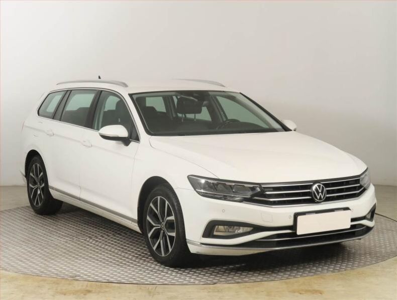 Volkswagen Passat - hlavní fotka inzerátu