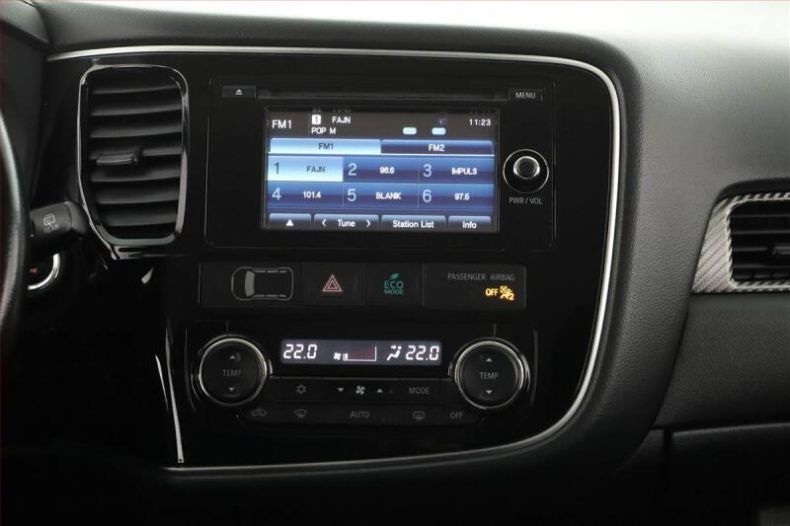 Mitsubishi Outlander - hlavní fotka