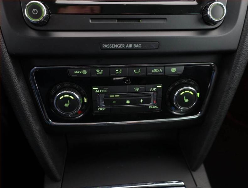 Škoda Superb - hlavní fotka