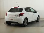 Peugeot 208 - fotka číslo 4