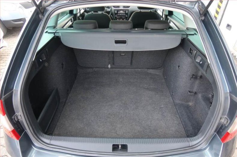 Škoda Octavia - hlavní fotka