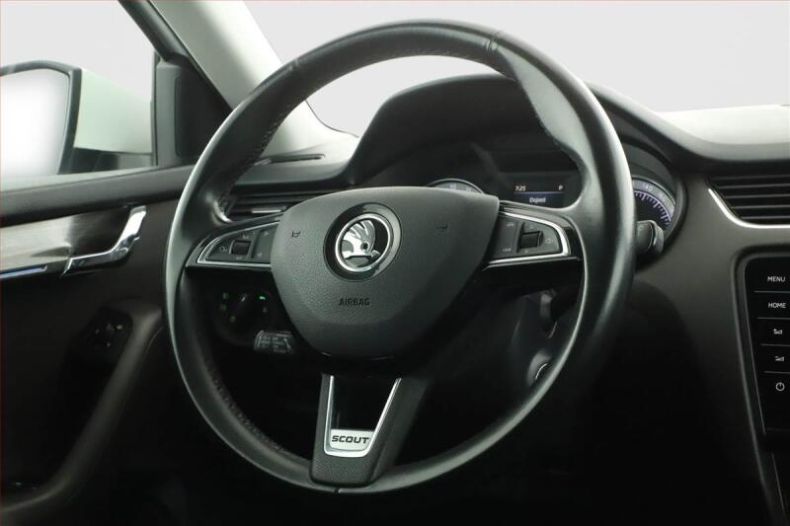 Škoda Octavia - hlavní fotka