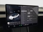 Tesla Model 3 - fotka číslo 22