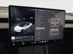 Tesla Model 3 - fotka číslo 25