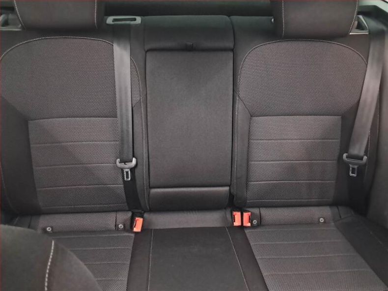 Škoda Rapid - hlavní fotka