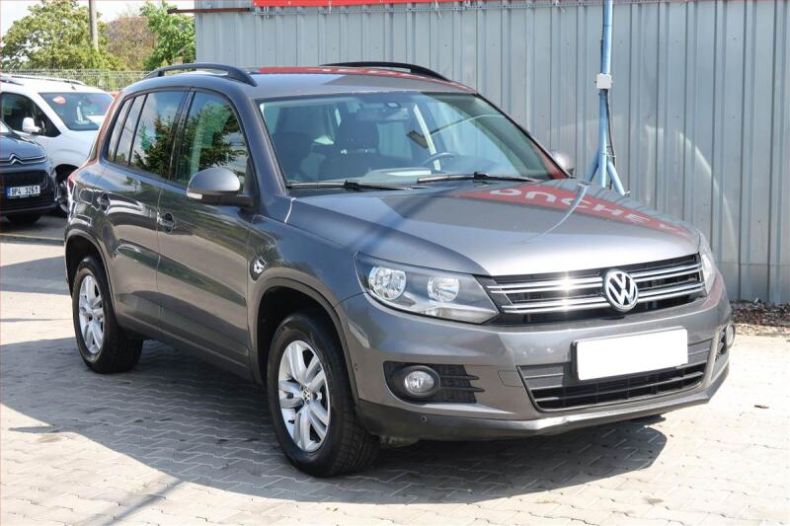 Volkswagen Tiguan - hlavní fotka inzerátu