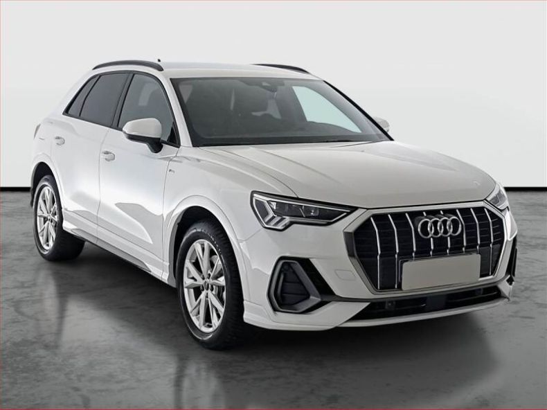 Audi Q3 - hlavní foto