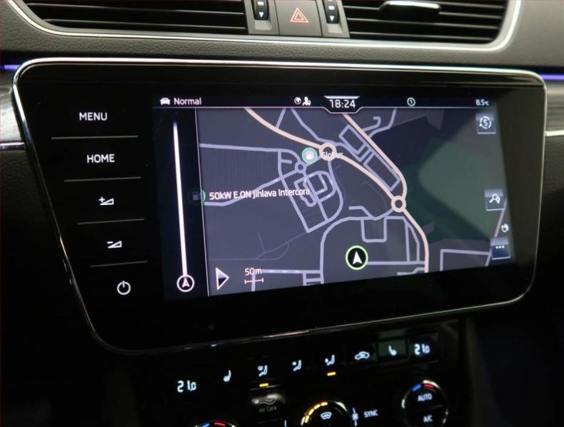 Škoda Superb - hlavní fotka