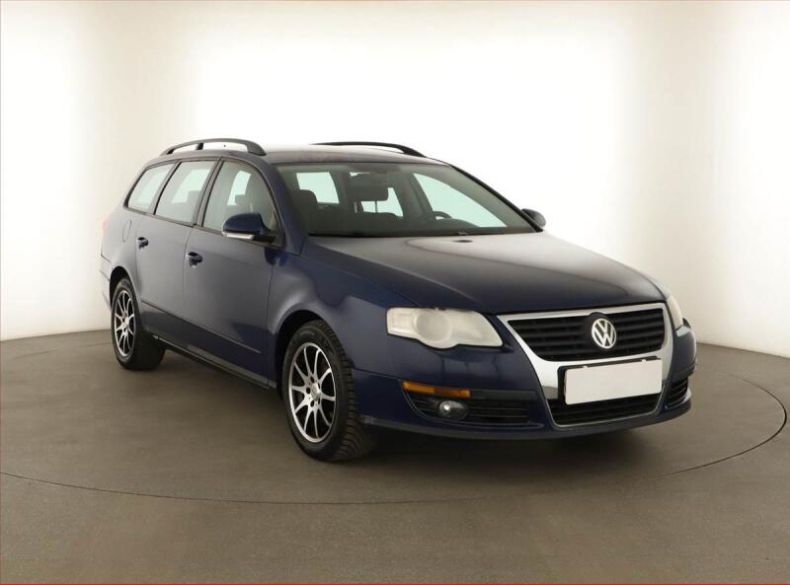 Volkswagen Passat - hlavní fotka inzerátu