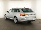 Škoda Superb - fotka číslo 3