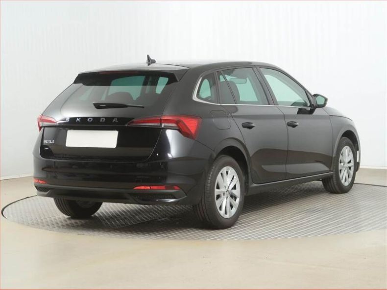 Škoda Scala - hlavní fotka