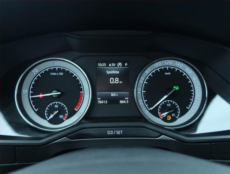 Škoda Superb - hlavní fotka