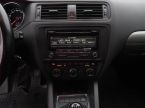 Volkswagen Jetta - fotka číslo 12