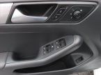 Volkswagen Jetta - fotka číslo 16