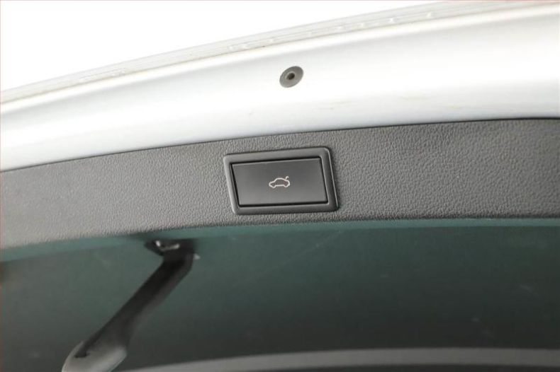 Škoda Octavia - hlavní fotka