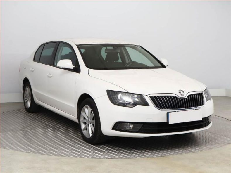 Škoda Superb - hlavní fotka inzerátu