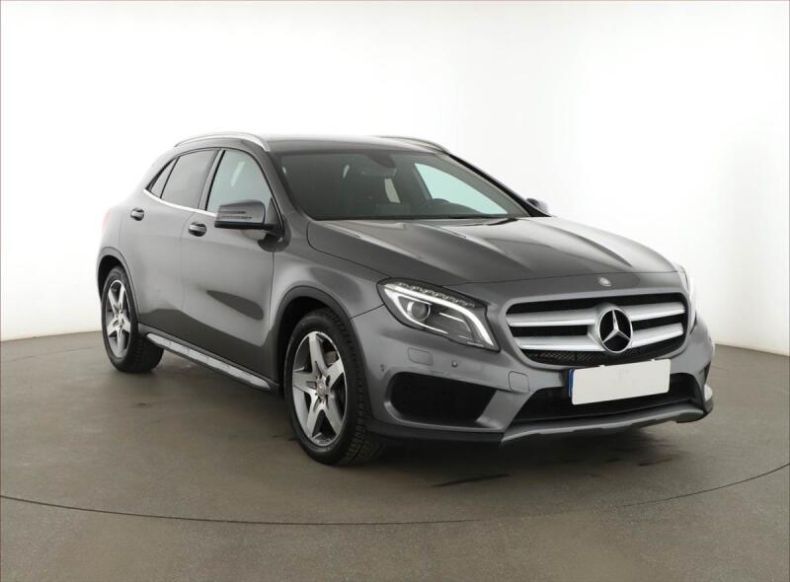 Mercedes Třída GLA - hlavní foto