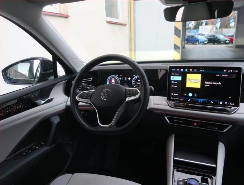 Volkswagen Tiguan - hlavní fotka