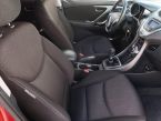 Hyundai Elantra - fotka číslo 8