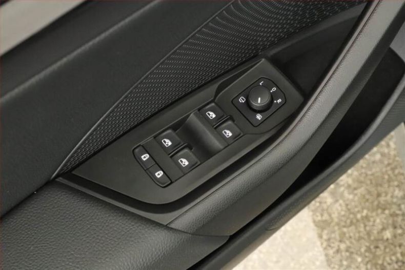 Škoda Octavia - hlavní fotka