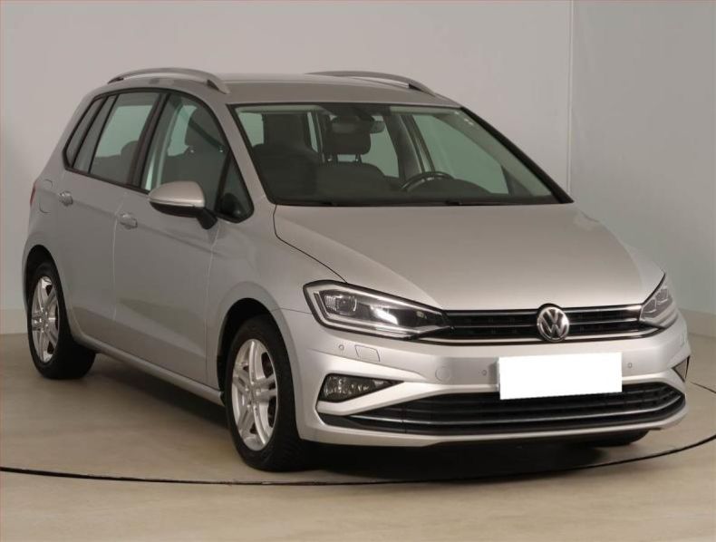 Volkswagen Golf - hlavní fotka