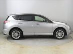 Toyota RAV 4 - fotka číslo 5