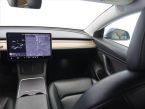 Tesla Model 3 - fotka číslo 7