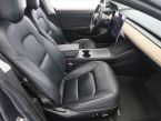 Tesla Model 3 - fotka číslo 8