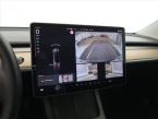 Tesla Model 3 - fotka číslo 17