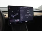 Tesla Model 3 - fotka číslo 19