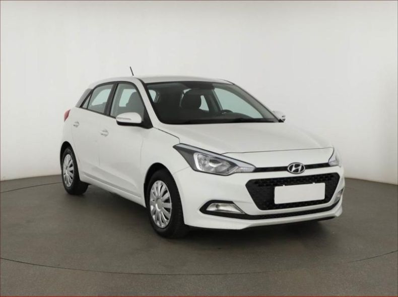 Hyundai i20 - hlavní foto