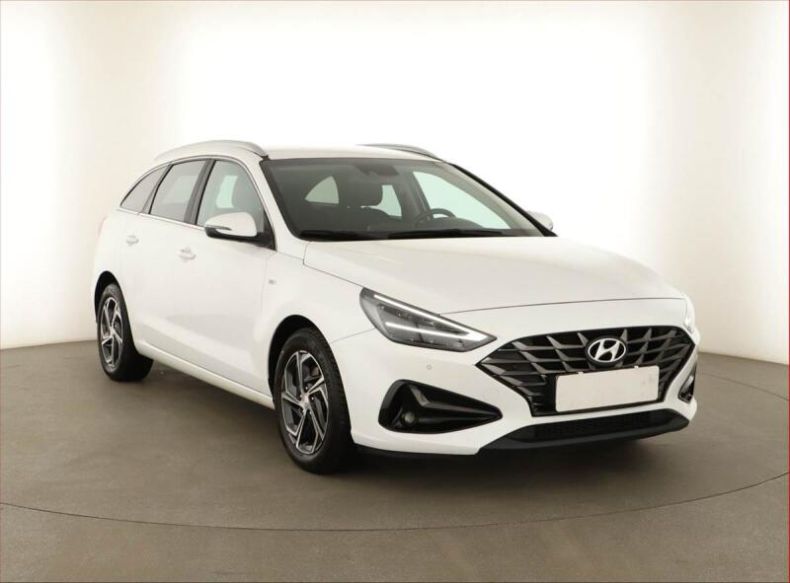 Hyundai i30 - hlavní foto
