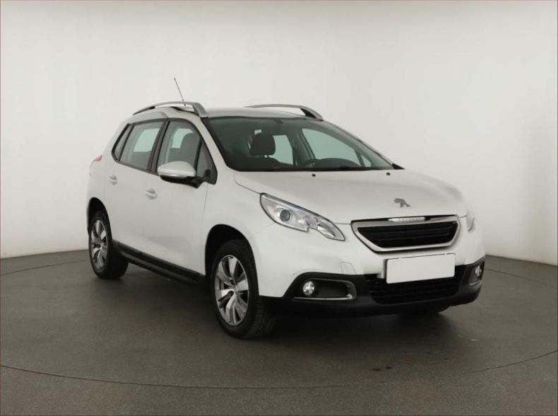Peugeot 2008 - hlavní foto