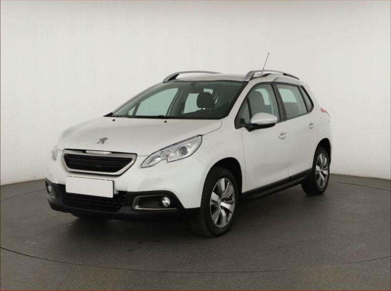 Peugeot 2008 - hlavní fotka
