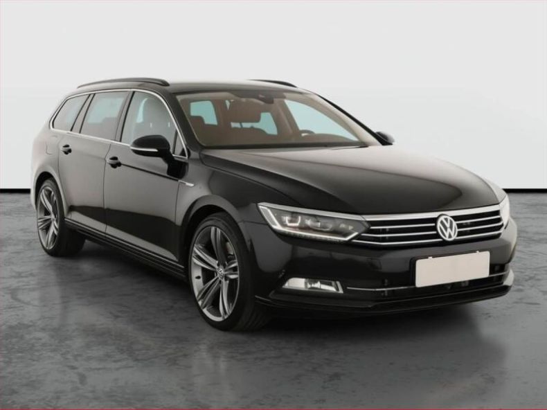 Volkswagen Passat - hlavní fotka inzerátu