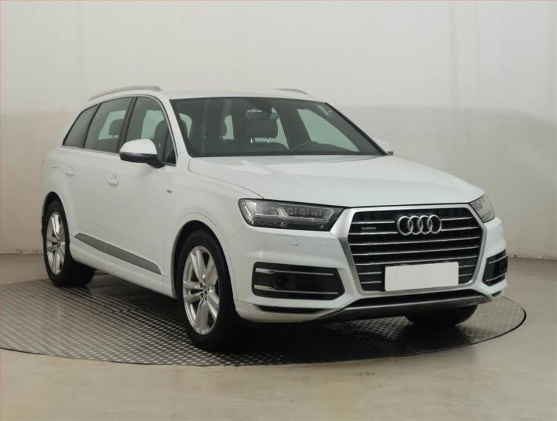 Audi Q7 - hlavní foto